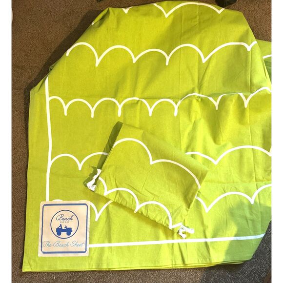 Beach Road Key Lime Green Waves Travel Beach Sheet with bag XL 6ft x 6ft NEW - Picture 3 of 5